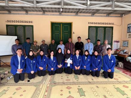 Mahasiswa UNY Sukses Gelar Program 
